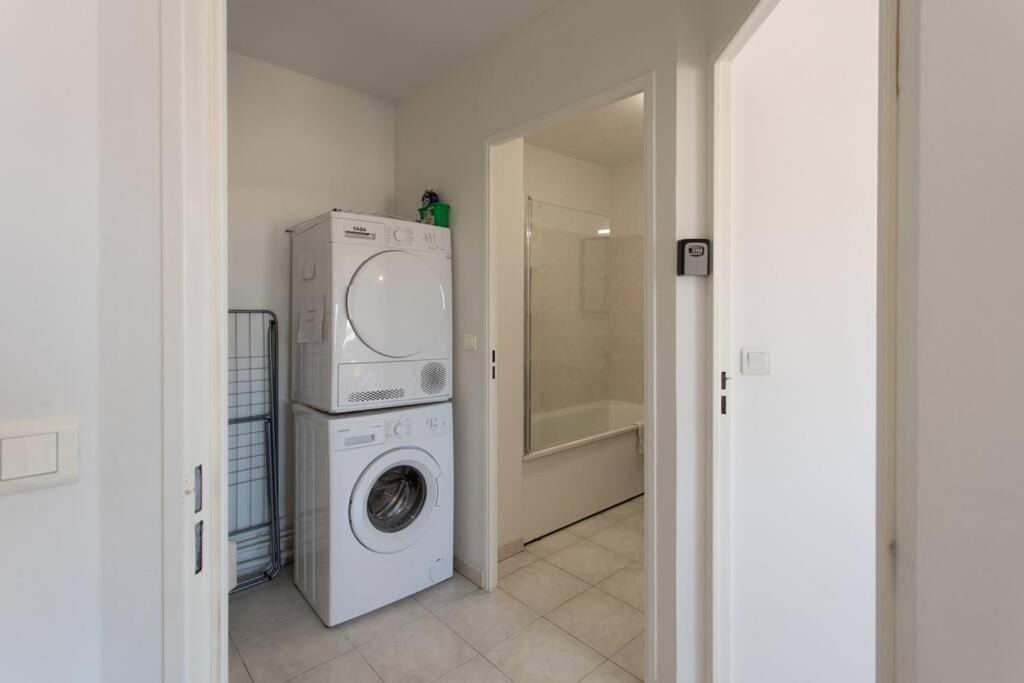 L41 Suite Paladium 8Pax 4Rooms Balcony Wifi Ac Nice Bagian luar foto